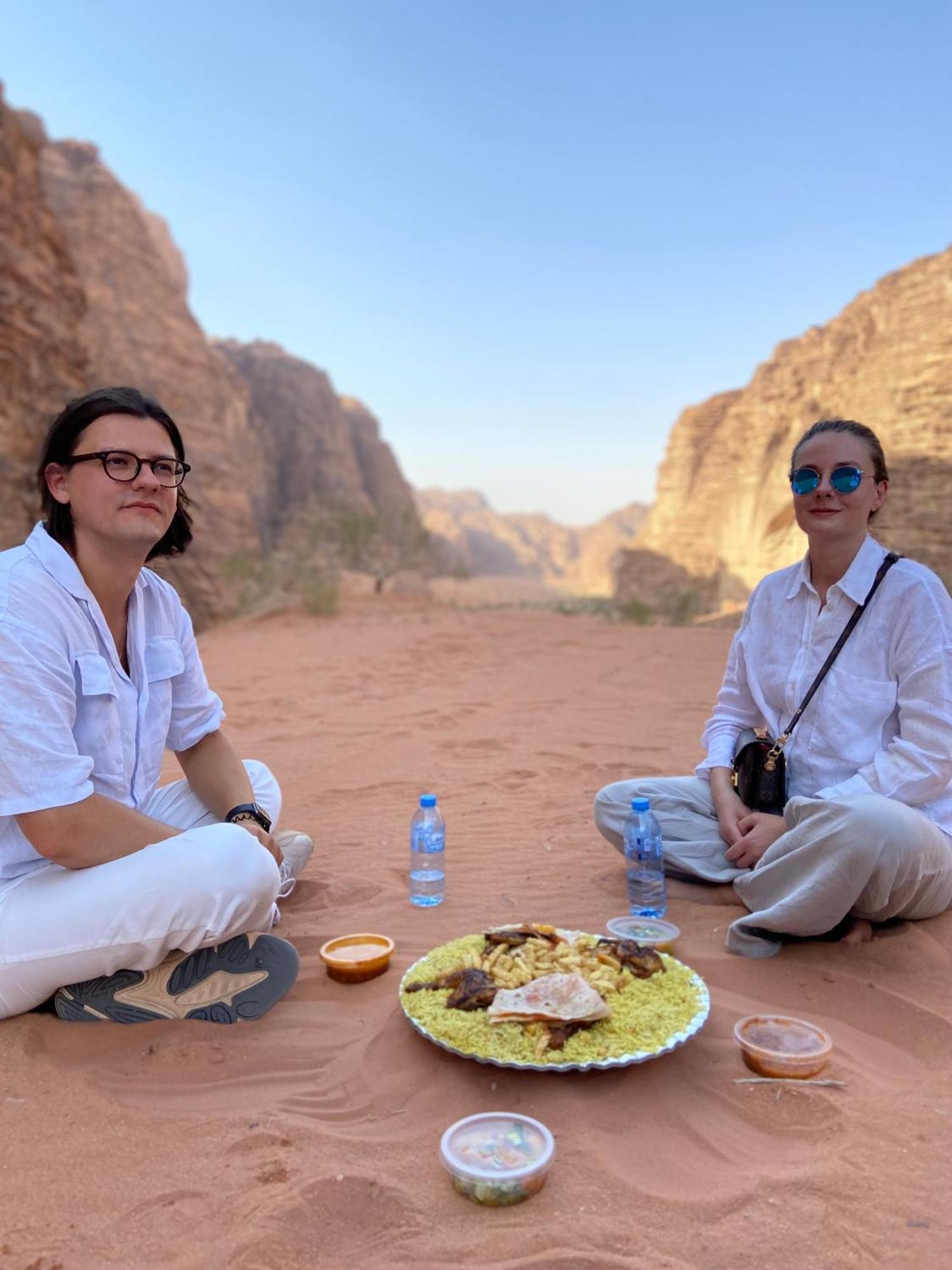 Wadi Rum Sky Camp Buitenkant foto