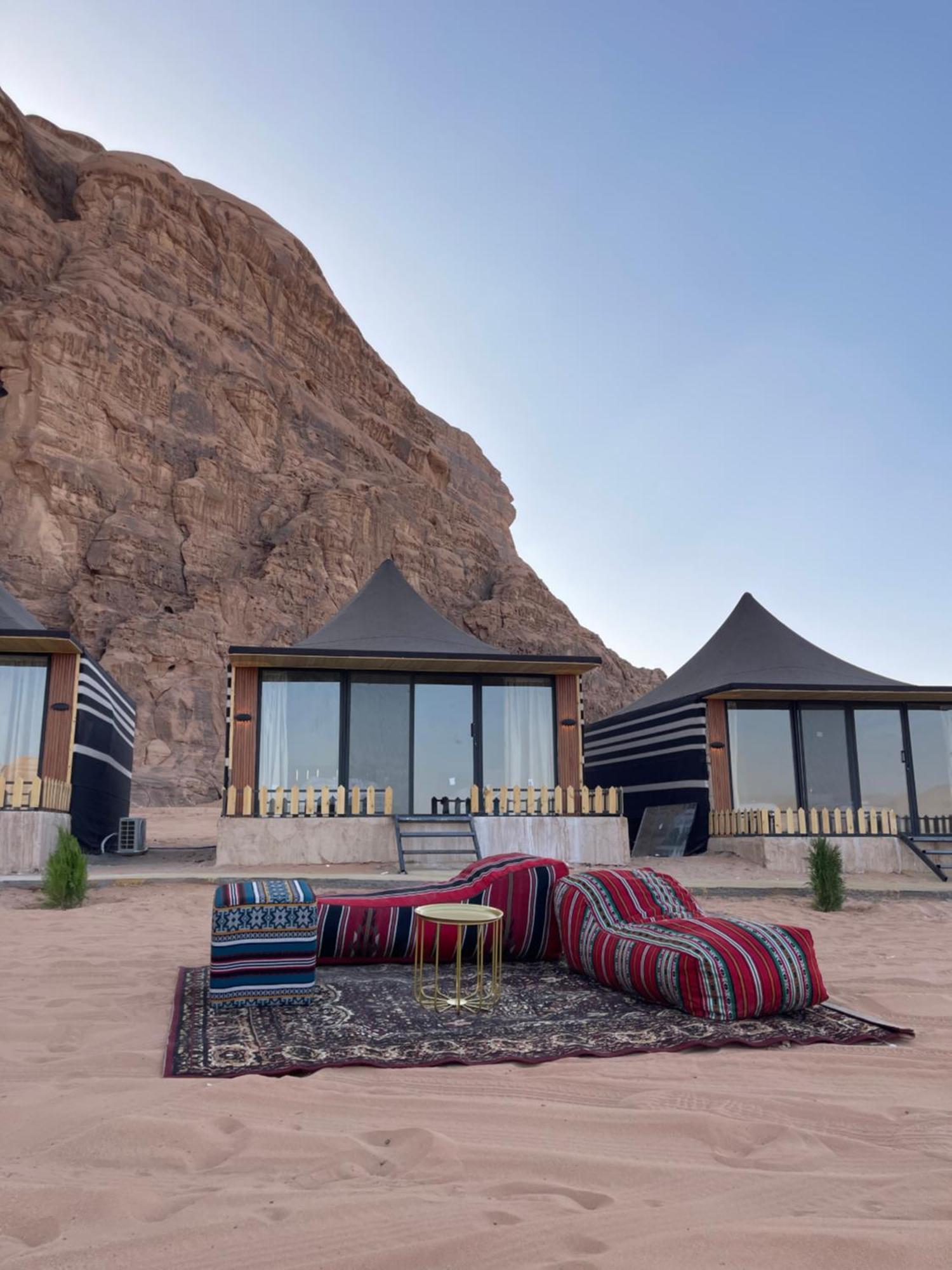 Wadi Rum Sky Camp Buitenkant foto