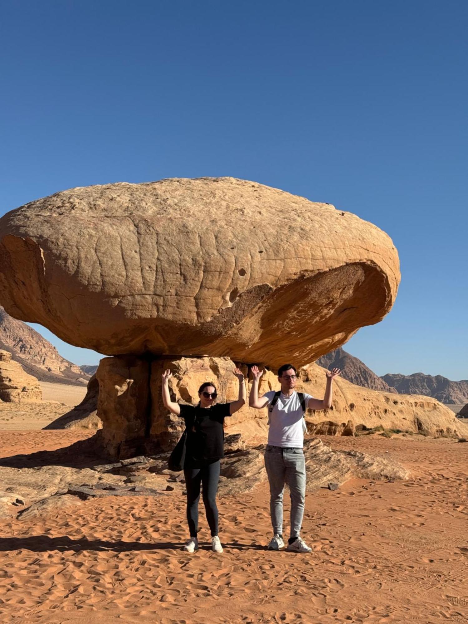 Wadi Rum Sky Camp Buitenkant foto