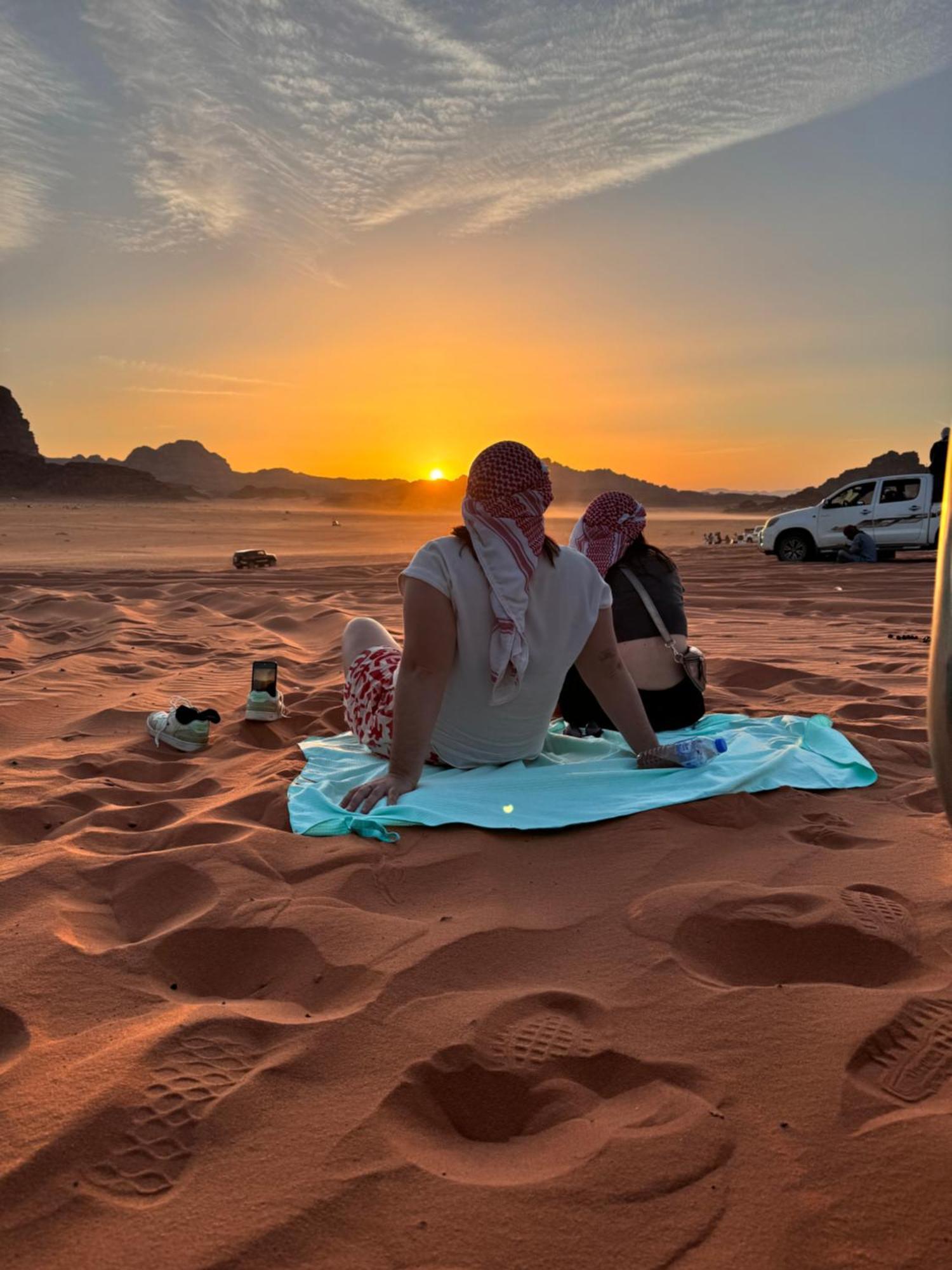 Wadi Rum Sky Camp Buitenkant foto